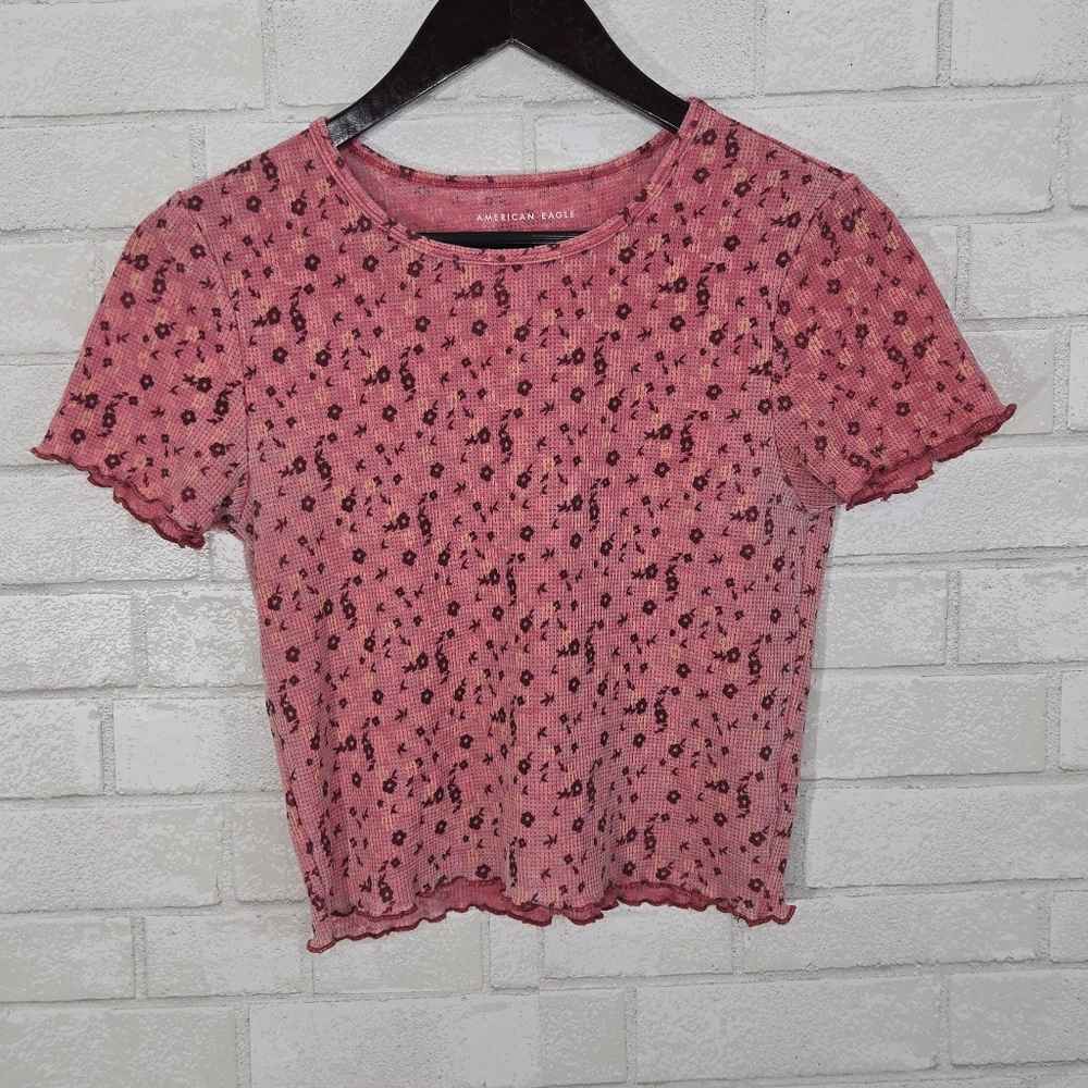 AEO small floral tee